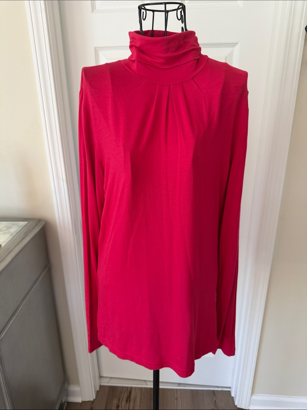 Escada Bright red / Pink Turtleneck Long Sleeve Top… lightweight